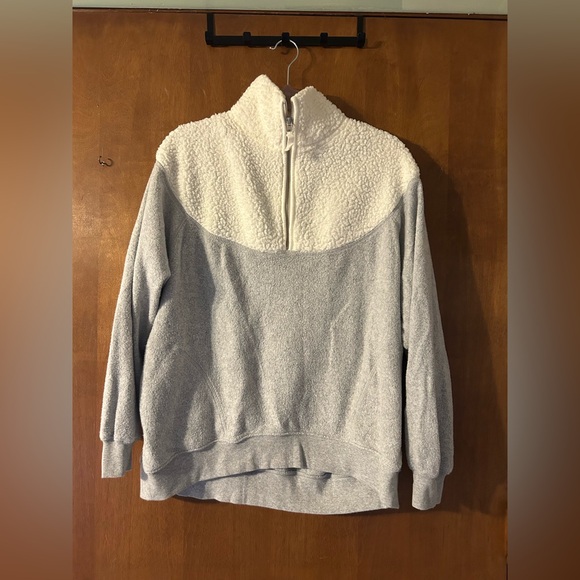 Aerie Quarter Zip Sweatshirt - Picture 2 of 4